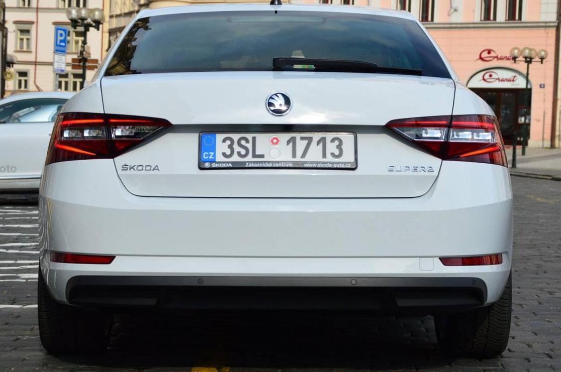 YEN� 2015 SKODA SUPERB PRAG YOLLARINDA RES�M GALER�S�